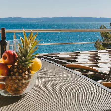 Beachfront One Bedroom Bora * Trogir