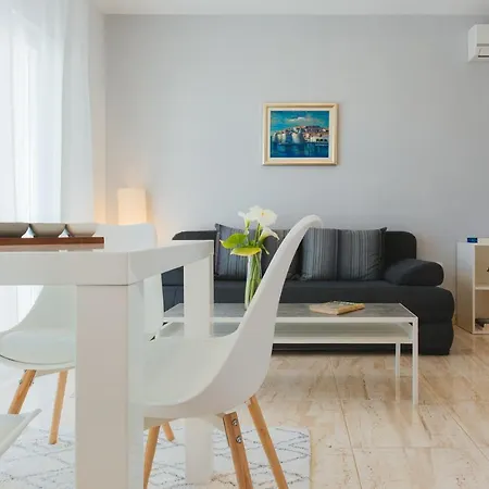 Apartamento Beachfront One Bedroom Bora