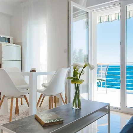 Beachfront One Bedroom Bora Trogir